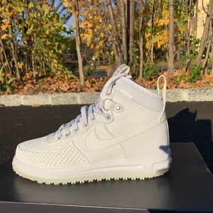 Lunar Force 1 Duckboot Sneakers